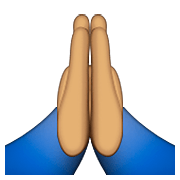 Emoji 🙏🏽 Mani Giunte: Carnagione Olivastra su Apple iOS 8.3.