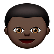 👦🏿 Emoji Niño: Tono De Piel Oscuro en Apple iOS 9.0.