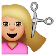 Émoji 💇🏼 Personne Qui Se Fait Couper Les Cheveux : Peau Moyennement Claire sur Apple iOS 9.0.