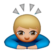 🙇🏼 Emoji Persona Haciendo Una Reverencia: Tono De Piel Claro Medio en Apple iOS 9.0.