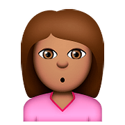 🙎🏽 Emoji Pessoa Fazendo Bico: Pele Morena na Apple iOS 9.0.