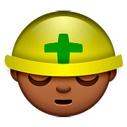 👷🏾 Emoji Trabalhador De Construção Civil: Pele Morena Escura na Apple iOS 9.3.