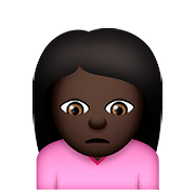 🙍🏿 Emoji Franzindo A Sobrancelha: Pele Escura na Apple iOS 9.3.