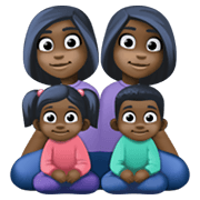 👩🏿‍👩🏿‍👧🏿‍👦🏿 Emoji Familie - Frau, Mann, Mädchen, Junge: dunkle Hautfarbe Facebook 13.1.