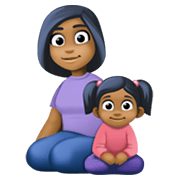 Emoji 👩🏾‍👧🏾 Famiglia - Donna, Bambina: Carnagione Abbastanza Scura su Facebook 13.1.