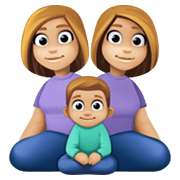 👩🏼‍👩🏼‍👦🏼 Emoji Familia - Mujer, Mujer, Niño: Tono De Piel Claro Medio en Facebook 13.1.