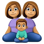 👩🏽‍👩🏽‍👦🏽 Emoji Familie - Frau, Frau, Mädchen, Baby: mittlere Hautfarbe Facebook 13.1.