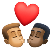 👨🏽‍❤️‍💋‍👨🏿 Emoji sich küssendes Paar - Mann: mittlere Hautfarbe, Mann: dunkle Hautfarbe Facebook 13.1.