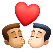 👨🏽‍❤️‍💋‍👨🏻 Emoji sich küssendes Paar - Mann: mittlere Hautfarbe, Mann: helle Hautfarbe Facebook 13.1.