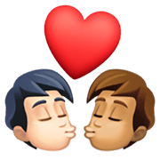 🧑🏻‍❤️‍💋‍🧑🏽 Emoji sich küssendes Paar: Person, Person, helle Hautfarbe, mittlere Hautfarbe Facebook 13.1.