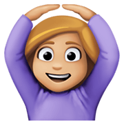 🙆🏼‍♀️ Emoji Frau mit Händen auf dem Kopf: mittelhelle Hautfarbe Facebook 13.1.