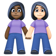 👩🏿‍🤝‍👩🏻 Emoji händchenhaltende Frauen: dunkle Hautfarbe, helle Hautfarbe Facebook 13.1.
