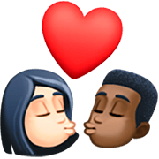 👩🏻‍❤️‍💋‍👨🏿 Emoji sich küssendes Paar - Frau: helle Hautfarbe, Mann: dunkle Hautfarbe Facebook 14.0.