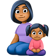 Emoji 👩🏾‍👧🏾 Famiglia - Donna, Bambina: Carnagione Abbastanza Scura su Facebook 15.0.