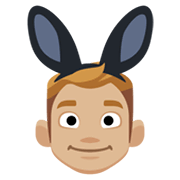 👯🏼‍♂️ Emoji Hombres Con Orejas De Conejo, Tono De Piel Claro Medio en Facebook 2.1.