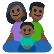 Emoji 👨🏿‍👩🏿‍👦🏿 Famiglia - Uomo, Donna, Bambino: Carnagione Scura su Facebook 3.0.