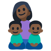 Emoji 👩🏿‍👦🏿‍👦🏿 Famiglia - Donna, Bambino, Bambino: Carnagione Scura su Facebook 3.0.