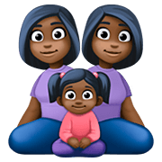 👩🏿‍👩🏿‍👧🏿 Emoji Família - Mulher, Mulher, Menina: Pele Escura na Facebook 4.0.
