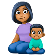 👩🏾‍👦🏾 Emoji Familia - Mujer, Niño: Tono De Piel Oscuro Medio en Facebook 4.0.