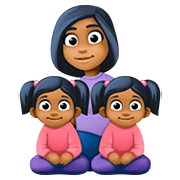 👩🏾‍👧🏾‍👧🏾 Emoji Familie - Frau, Mädchen, Mädchen: mitteldunkle Hautfarbe Facebook 4.0.