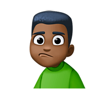 Emoji 🙎🏿‍♂️ Uomo Imbronciato: Carnagione Scura su Facebook 4.0.