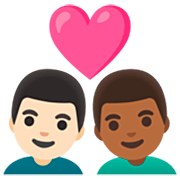 👨🏻‍❤️‍👨🏾 Emoji Pareja Enamorada - Hombre: Tono De Piel Claro, Hombre: Tono De Piel Oscuro Medio en Google 15.0.