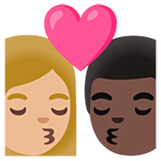 Emoji 👩🏼‍❤️‍💋‍👨🏿 Bacio Tra Coppia - Donna: Carnagione Abbastanza Chiara, Uomo: Carnagione Scura su Google 15.0.