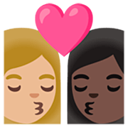 👩🏼‍❤️‍💋‍👩🏿 Emoji Beijo - Mulher: Pele Clara, Mulher: Pele Escura na Google 15.0.