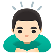 Emoji 🙇🏻‍♂️ Uomo Che Fa Inchino Profondo: Carnagione Chiara su Google 15.0.