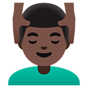 Emoji 💆🏿‍♂️ Uomo Che Riceve Un Massaggio: Carnagione Scura su Google 15.0.