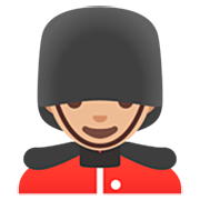 💂🏼‍♂️ Emoji Guarda Homem: Pele Morena Clara na Google 15.0.