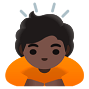 Emoji 🙇🏿 Persona Che Fa Un Inchino Profondo: Carnagione Scura su Google 15.0.