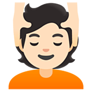 💆🏻 Emoji Pessoa Recebendo Massagem Facial: Pele Clara na Google 15.0.