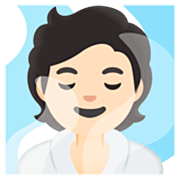 Emoji 🧖🏻 Persona In Sauna: Carnagione Chiara su Google 15.0.