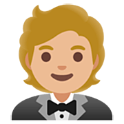 🤵🏼 Emoji Persona Con Esmoquin: Tono De Piel Claro Medio en Google 15.0.