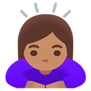 🙇🏽‍♀️ Emoji Mujer Haciendo Una Reverencia: Tono De Piel Medio en Google 15.0.