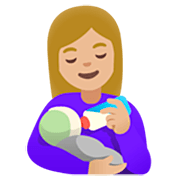 👩🏼‍🍼 Emoji Mulher Alimentando Bebê: Pele Morena Clara na Google 15.0.