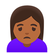🙍🏾‍♀️ Emoji Mujer Frunciendo El Ceño: Tono De Piel Oscuro Medio en Google 15.0.