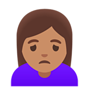 Emoji 🙍🏽‍♀️ Donna Corrucciata: Carnagione Olivastra su Google 15.0.