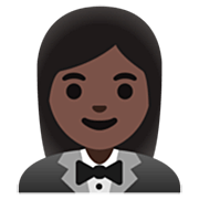 🤵🏿‍♀️ Emoji Frau im Smoking: dunkle Hautfarbe Google 15.0.