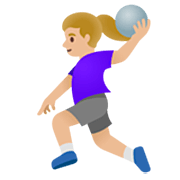 🤾🏼‍♀️ Emoji Handballspielerin: mittelhelle Hautfarbe Google 15.0.