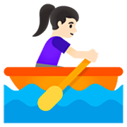 🚣🏻‍♀️ Emoji Frau im Ruderboot: helle Hautfarbe Google 15.0.