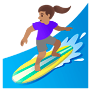 🏄🏽‍♀️ Emoji Mujer Haciendo Surf: Tono De Piel Medio en Google 15.0.