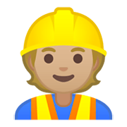 👷🏼 Emoji Trabalhador De Construção Civil: Pele Morena Clara na Google Android 10.0 March 2020 Feature Drop.