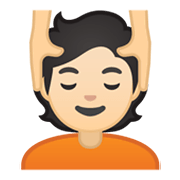 💆🏻 Emoji Persona Recibiendo Masaje: Tono De Piel Claro en Google Android 10.0 March 2020 Feature Drop.