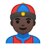 👲🏿 Emoji Mann mit chinesischem Hut: dunkle Hautfarbe Google Android 10.0 March 2020 Feature Drop.
