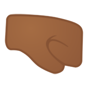Emoji 🤜🏾 Pugno A Destra: Carnagione Abbastanza Scura su Google Android 10.0 March 2020 Feature Drop.