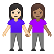 👩🏻‍🤝‍👩🏽 Emoji Duas Mulheres De Mãos Dadas: Pele Clara E Pele Morena na Google Android 10.0 March 2020 Feature Drop.
