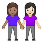 👩🏽‍🤝‍👩🏻 Emoji händchenhaltende Frauen: mittlere Hautfarbe, helle Hautfarbe Google Android 10.0 March 2020 Feature Drop.