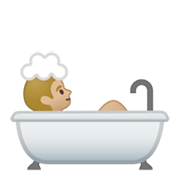 🛀🏼 Emoji Pessoa Tomando Banho: Pele Morena Clara na Google Android 10.0.